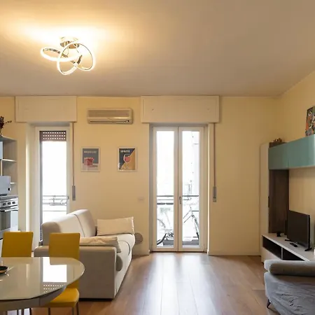 Apartament Bilocale Moderno Ed Esclusivo Mediolan